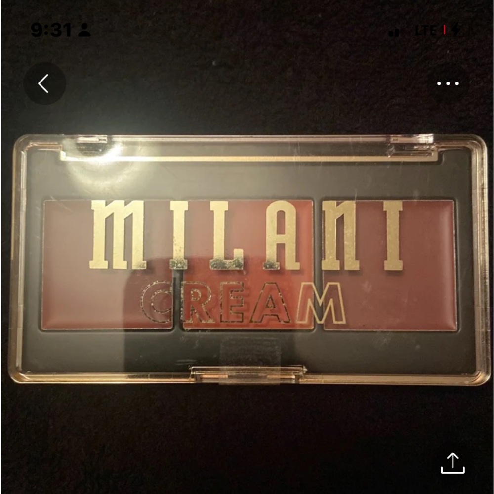 Milani cheek cream eye shadow pallet